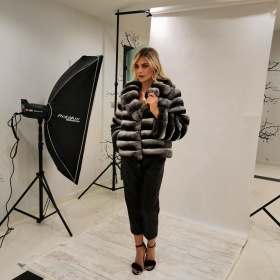 Backstage from filming for the kN Furs catalog in Kastoria - изображение 1084
