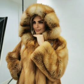 Backstage from filming for the kN Furs catalog in Kastoria - изображение 1083